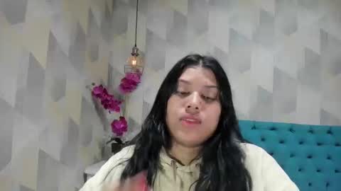    online show from 09/30/25, 04:23