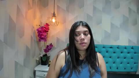 Snapshot of lindabreexlove chatting on 05/31/26, 03:52 online show from 05/31/26, 03:52