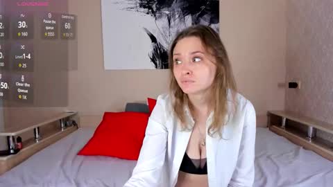 Linda online show from 10/21/25, 07:20