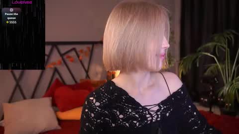 your Linda is back online show from 11/13/25, 04:33