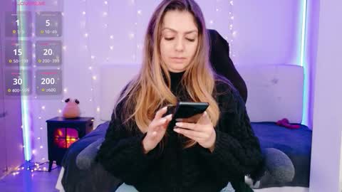 Snapshot of lindawhite_ chatting on 03/20/26, 05:40 Linda -- online show from 03/20/26, 05:40