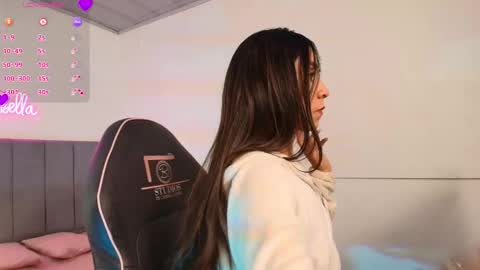 Snapshot of lindsay_tay chatting on 02/18/26, 03:13 Linda online show from 02/18/26, 03:13