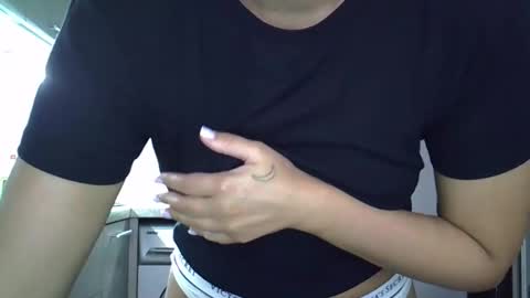 Anna online show from 09/28/25, 09:58