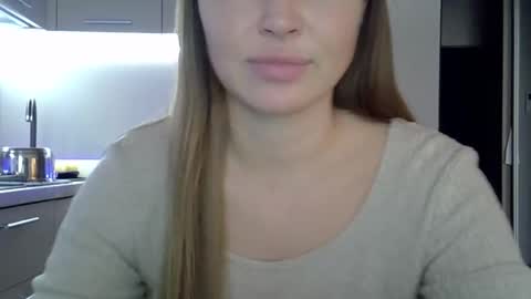 Snapshot of lindsisecret chatting on 03/12/26, 09:59 Anna online show from 03/12/26, 09:59