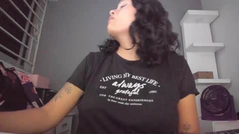 Lindsy online show from 09/26/25, 11:09