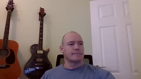 Snapshot of lingerielover234 chatting on 02/06/25, 09:43 lingerielover234 online show from 02/06/25, 09:43