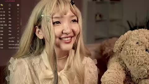 Linh -   online show from 05/16/26, 09:13