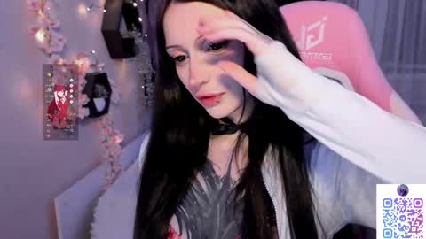 Lina online show from 09/10/25, 11:16