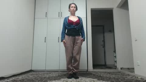LinKissKiss online show from 04/21/26, 06:52