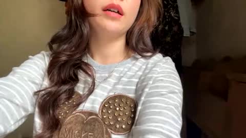 Snapshot of linna8866 chatting on 12/20/25, 08:10 linna8866 online show from 12/20/25, 08:10