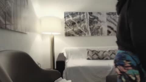 linuxgirlsudosu online show from 01/24/25, 06:57