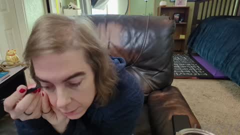 Linzy19 online show from 12/11/24, 07:46