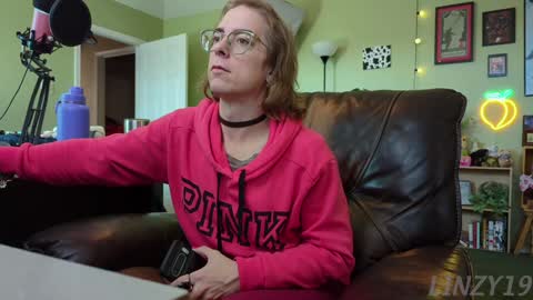 Linzy19 online show from 01/30/25, 08:42