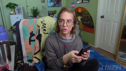 Linzy19 online show from 02/01/25, 05:16