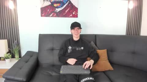 Snapshot of lio_____ chatting on 02/15/26, 07:51 Lio online show from 02/15/26, 07:51