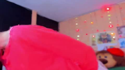 Snapshot of lio_rossue_ chatting on 04/02/26, 03:15 Lio Rouse online show from 04/02/26, 03:15
