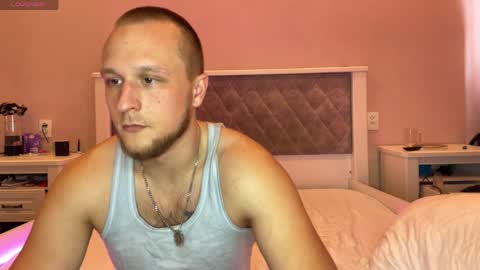 Snapshot of lion_and_kitty chatting on 04/05/26, 08:00 Daisy and Ratibor online show from 04/05/26, 08:00