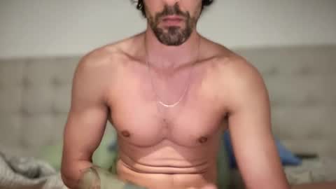 Snapshot of lion_hotty chatting on 11/24/25, 06:29 lion_hotty online show from 11/24/25, 06:29