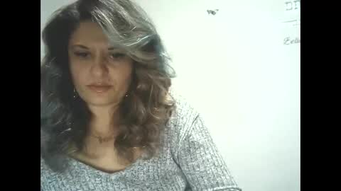 lionessmom online show from 11/06/25, 03:07