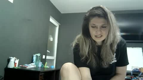 Snapshot of lionessmom chatting on 04/09/26, 06:19 lionessmom online show from 04/09/26, 06:19