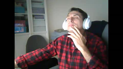 liongr69 online show from 02/14/25, 08:10