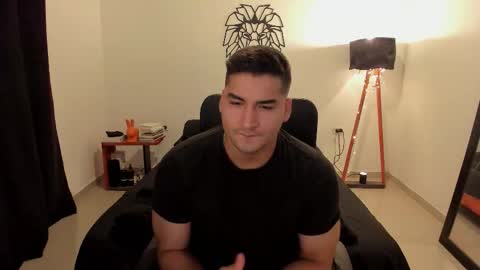 Lion online show from 01/14/26, 01:11