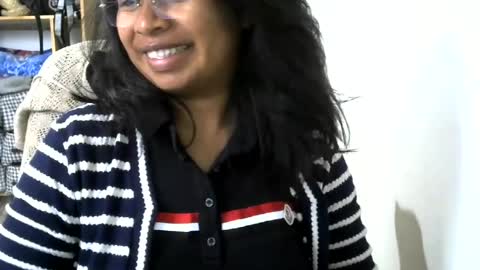 Snapshot of liora_selene chatting on 06/29/26, 10:48 liora online show from 06/29/26, 10:48