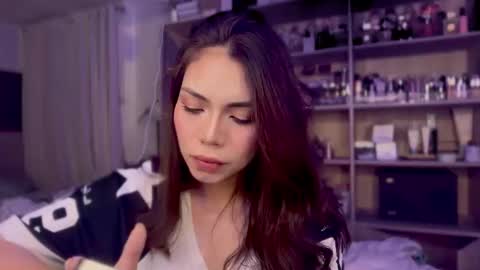 Snapshot of lioraeofophirxx chatting on 12/01/25, 07:08 Liora of Ophir online show from 12/01/25, 07:08