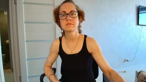 Liora Weiss online show from 05/07/26, 08:52