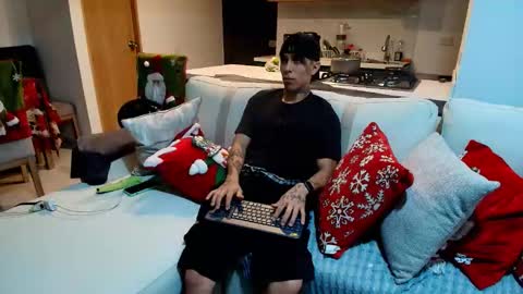 Lior Vante online show from 12/18/25, 03:12