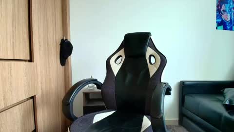 Snapshot of liorvante chatting on 04/25/26, 06:05 Lior Vante online show from 04/25/26, 06:05