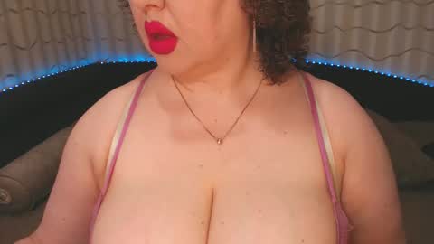 Snapshot of lipsaddiction chatting on 01/20/25, 01:32 LIpsAddiction online show from 01/20/25, 01:32