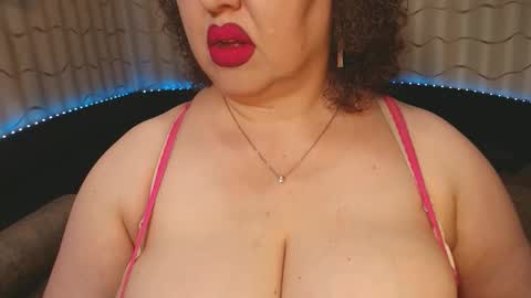 Snapshot of lipsaddiction chatting on 09/10/25, 08:53 LIpsAddiction online show from 09/10/25, 08:53