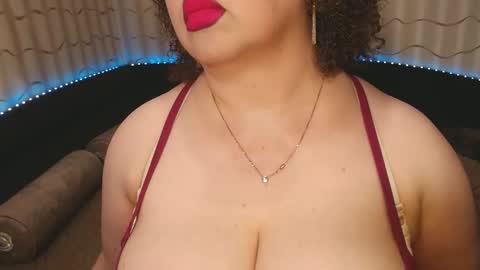 Snapshot of lipsaddiction chatting on 10/19/25, 07:47 LIpsAddiction online show from 10/19/25, 07:47