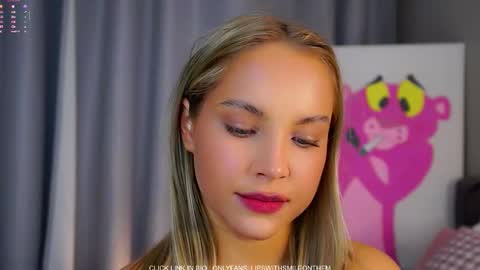 Amelia online show from 11/16/25, 01:11