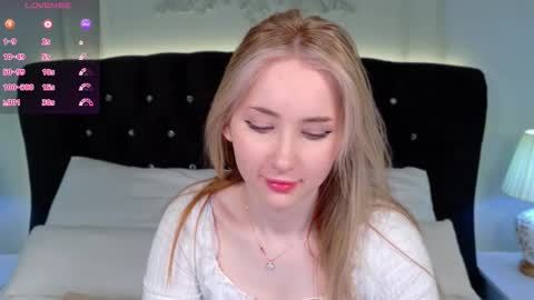 lirakink online show from 11/16/25, 04:29