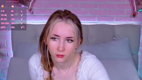 lirakink online show from 11/24/25, 04:45