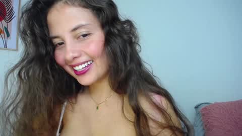 Lily see u on december 2 online show from 01/27/25, 09:44