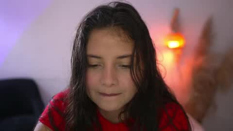 Lily see u on december 2 online show from 03/31/26, 06:52