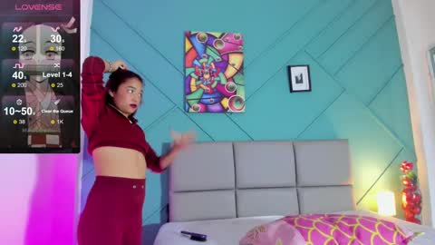 Snapshot of lirioswiitt_ chatting on 02/11/25, 12:48 lirius online show from 02/11/25, 12:48
