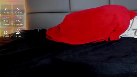 Snapshot of lirioswiitt_ chatting on 02/13/25, 05:33 lirius online show from 02/13/25, 05:33
