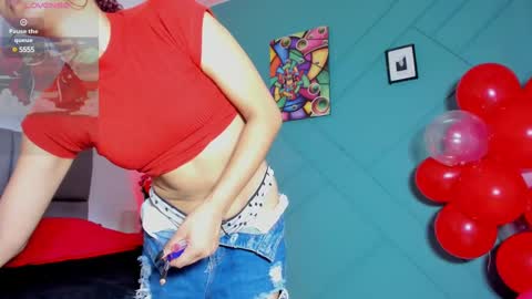 Snapshot of lirioswiitt_ chatting on 02/22/25, 11:35 lirius online show from 02/22/25, 11:35