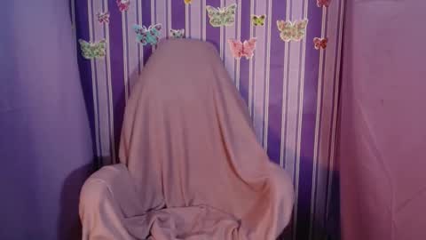 Snapshot of lirpa1997 chatting on 03/04/26, 06:03 April online show from 03/04/26, 06:03