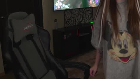 Snapshot of lis_silver chatting on 11/11/25, 06:08 Lisa online show from 11/11/25, 06:08