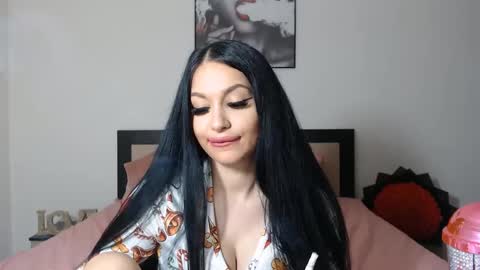 Lisa online show from 12/02/24, 12:41