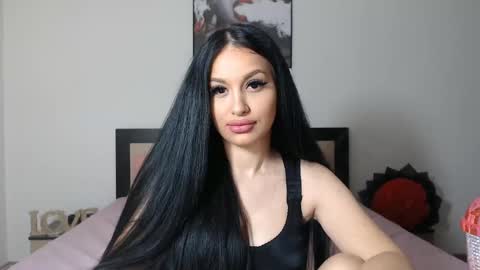 Lisa online show from 12/10/24, 09:11