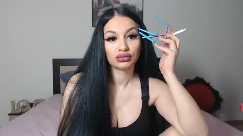 Lisa online show from 12/17/24, 09:05