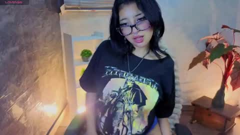 lisa dolly nyx online show from 05/04/26, 10:39
