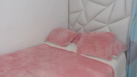 Snapshot of lisa_g07 chatting on 01/27/25, 11:33 Lisa Santos online show from 01/27/25, 11:33