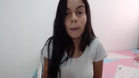 Snapshot of lisa_g07 chatting on 11/07/25, 01:55 Lisa Santos online show from 11/07/25, 01:55